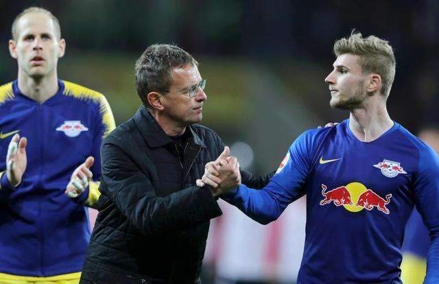 爱德华兹赛季第4次轰下40+，仅次于东契奇5次