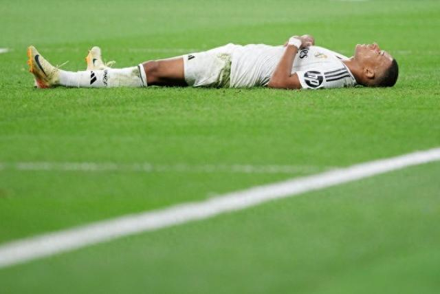 HWG！罗马诺：维拉签下19岁巴西前锋艾莉森，总价1200万欧