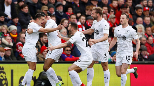 丹-伯恩：孙兴慜是英超的传奇人物；韩国行只有美好的回忆