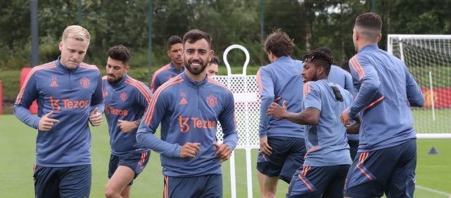 阿尔特塔谈张伯伦随队训练：他不仅积极阳光，也是球员的榜样