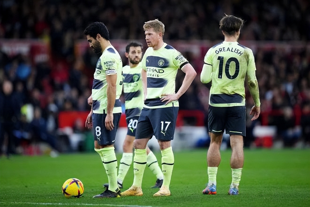 齐沃：要振作和学习，足球和生活总会有转机；伤员周日难复出