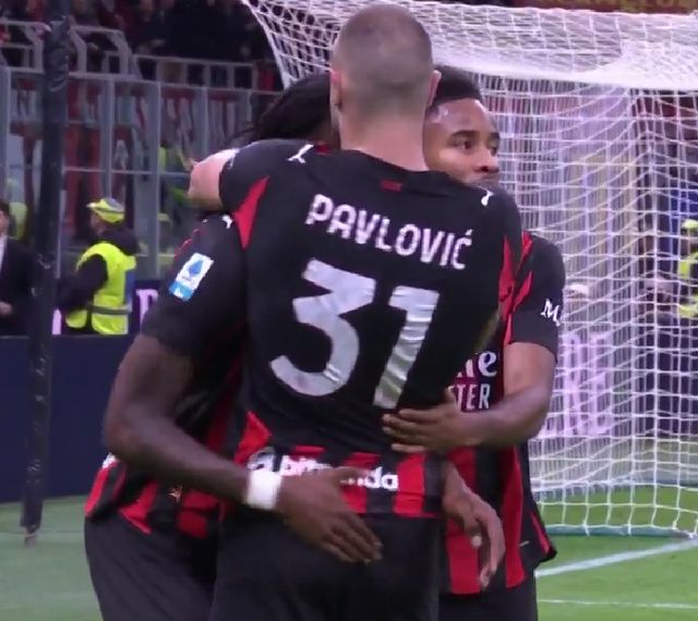 海因策执教阿森纳全情投入训练比赛