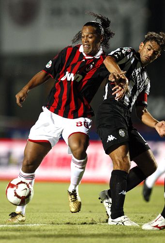 杨瀚森被下放至发展联盟进行训练