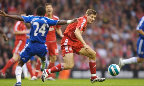 颜骏凌晒自己和范德萨的合影：这一切都是值得的❤