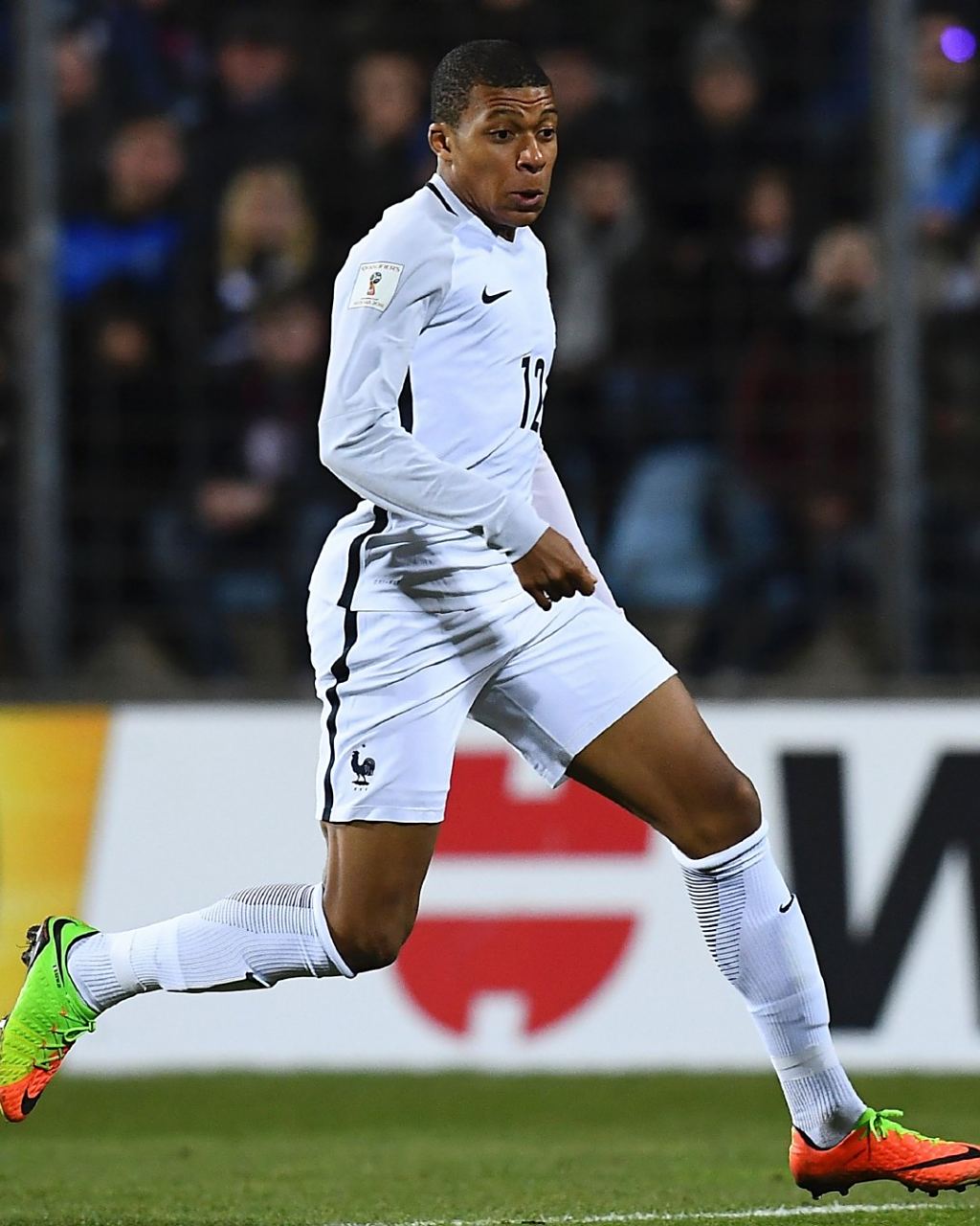 半场：国米0-0闷平比萨，劳塔罗、皮奇尼尼造险